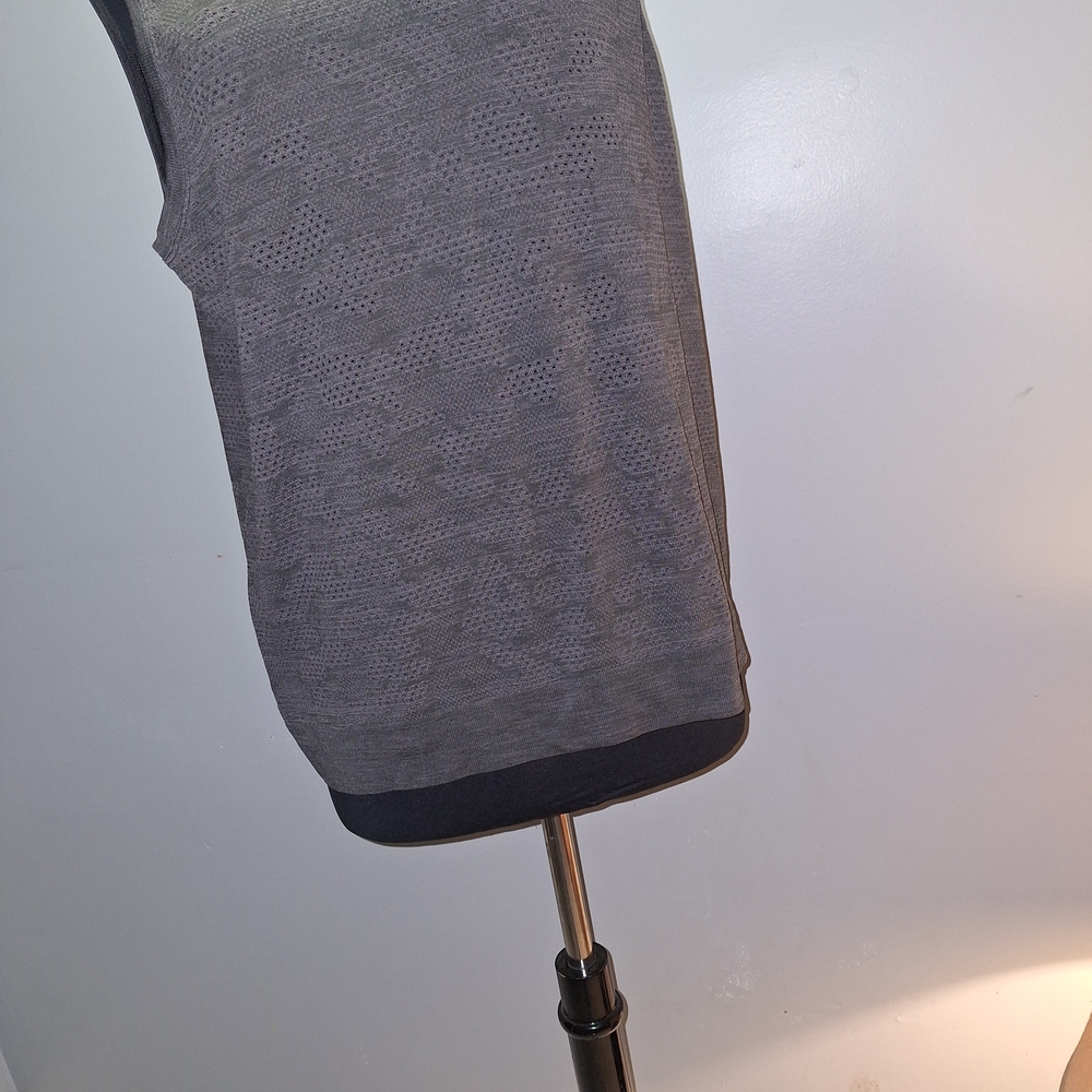 Toms Dark Suede Ankle Booties - Picture 15 of 16